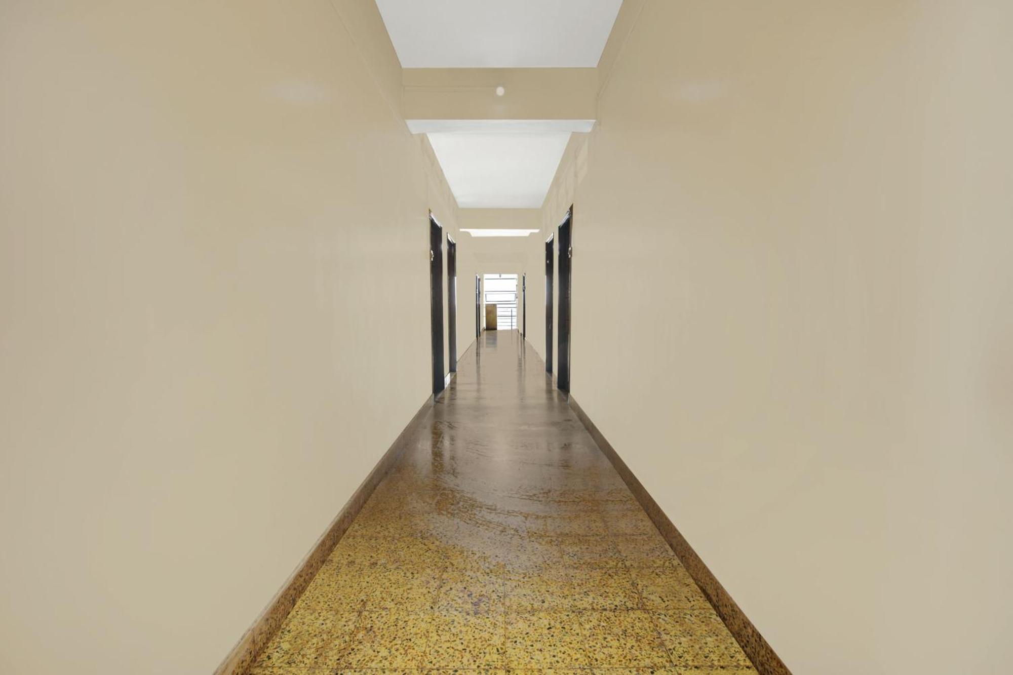 Hotel Spot On Shree Ram Residency Hubli Exteriér fotografie